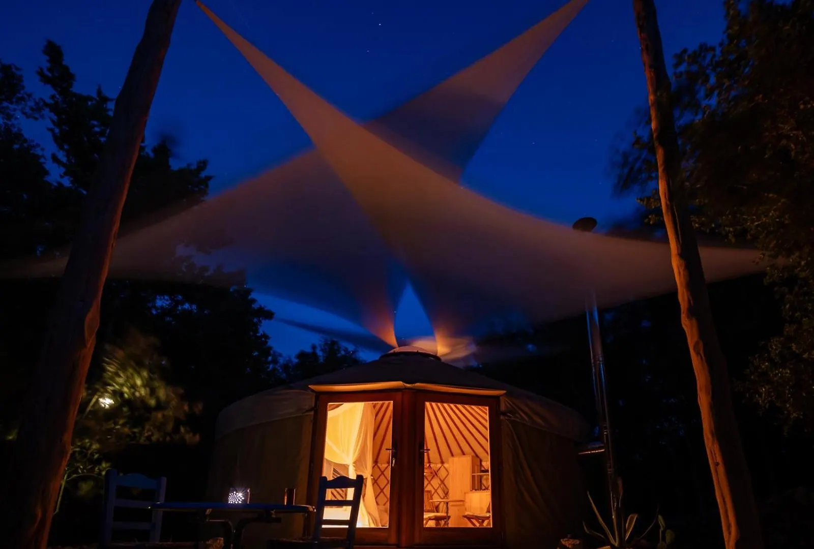 Luxusní stan Forest Yurt Lixouri